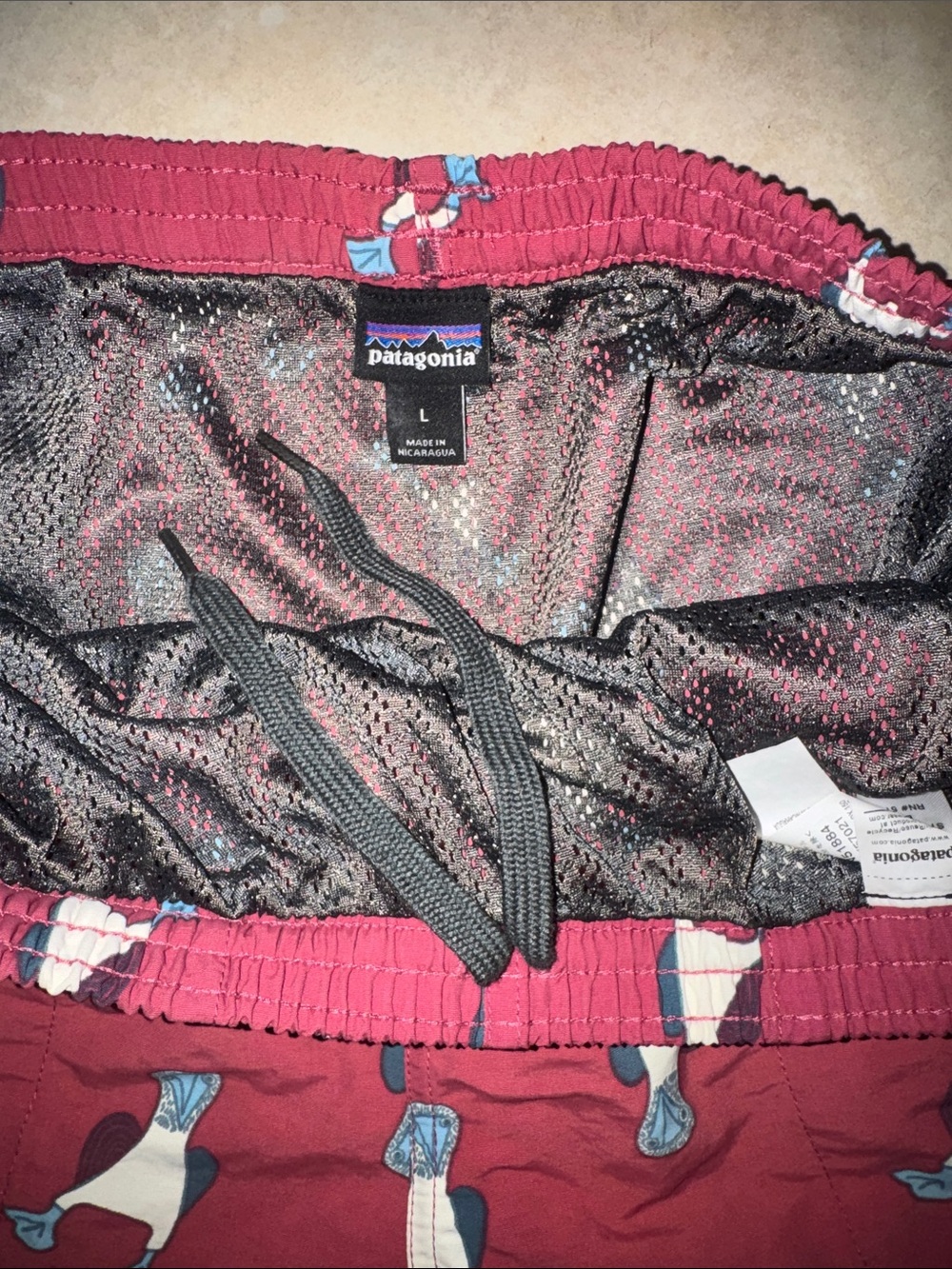 Patagonia • Men’s Baggies 5” Swim Shorts Star Pink Boobie Bird Print Size Large - Picture 8 of 14